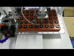 Robô de solda semiautomático de fio de solda de 0,6-1,6 mm controlado por PLC