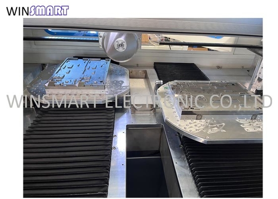 Máquina de desmontagem de painéis de PCB de corte V duplo com lâmina de serra ou bits de roteamento