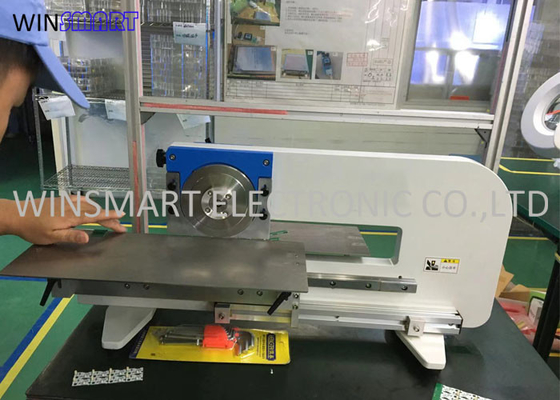 Bom preço. máquina do cortador da placa do PWB de 330mm com velocidade de corte ajustável on-line