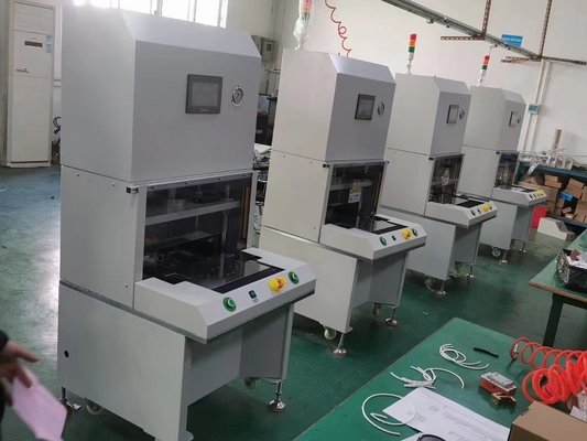 Máquina de perfuração de PCB pneumática de 10 toneladas Tempo de ciclo 10S Melhorando a produtividade