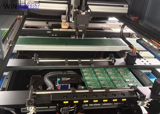 Bom preço. Máquina de fresagem de PCB automática economizadora de espaço para alimentação de PCB e descarregamento de PCBA, adequada para linhas de produção compactas que exigem manuseio automatizado de PCB online